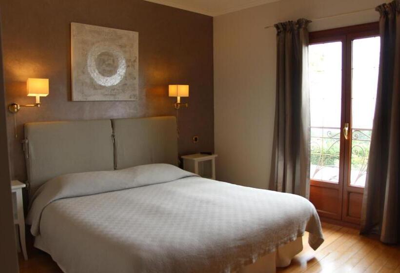 Номер Комфорт, La Petite Auberge