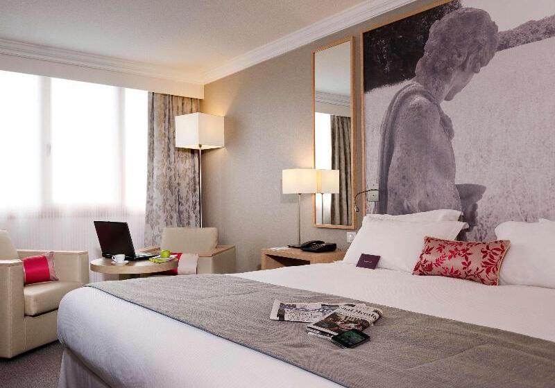 Классический Номер, Mercure Parisvelizy
