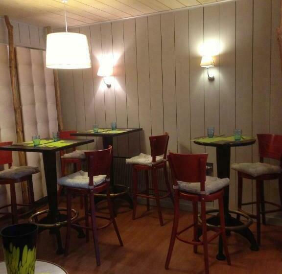 Номер Стандарт, Hôtel La Tour D'auvergne
