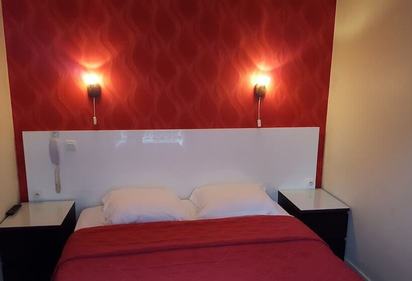 اتاق استاندارد, Hôtel Média