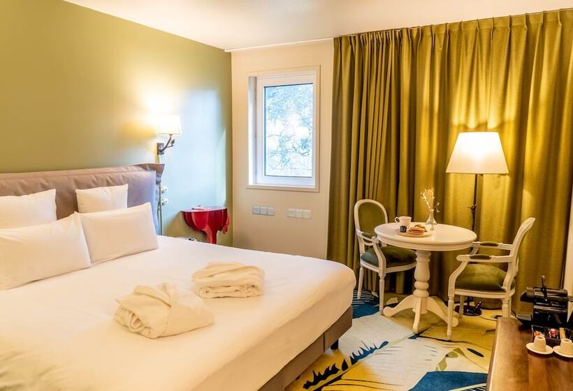 Номер Престиж, Demeures De Campagne Parc Du Coudray – Mercure
