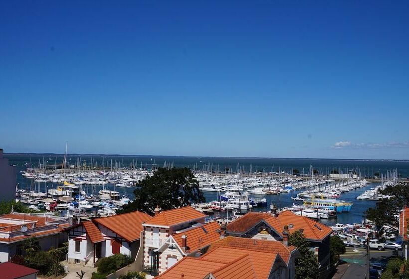 Люкс Вид на Море, Hôtel Le Nautic