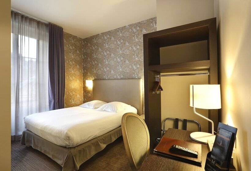 اتاق استاندارد, De Paris