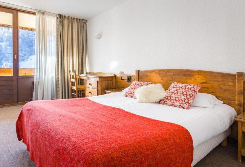 Номер Стандарт с Балконом, Hôtel Plein Sud Et Piscine