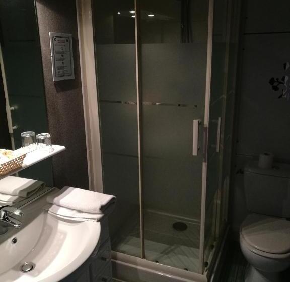 Номер Стандарт Вид на Сад, Lys Hôtel