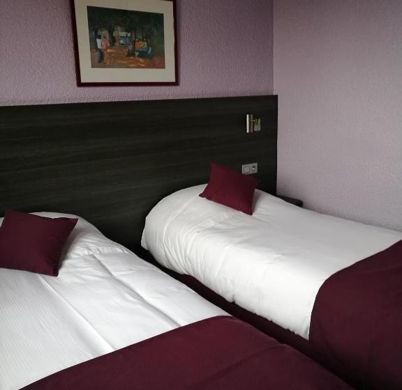 Номер Стандарт Вид на Сад, Lys Hôtel