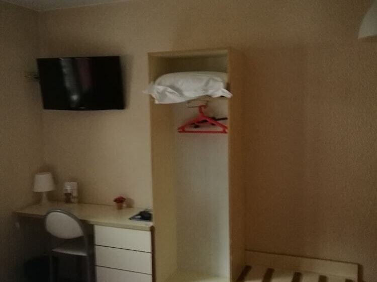 Номер Стандарт, Lys Hôtel