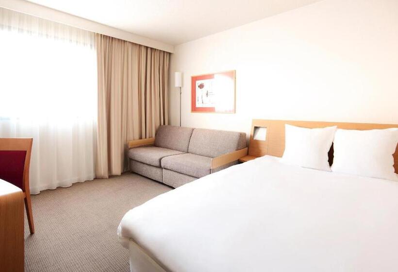 Классический Номер, Novotel Atria Nimes Centre