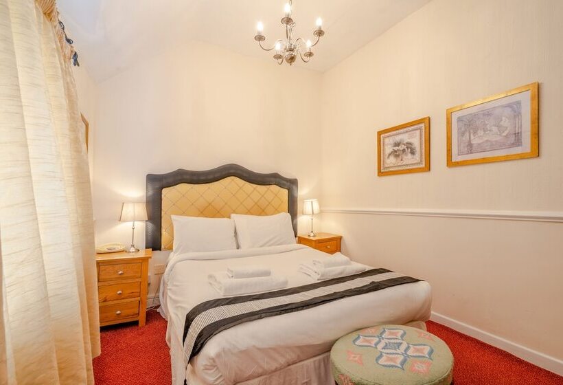 Номер Стандарт, Crown Hotel Cotswold