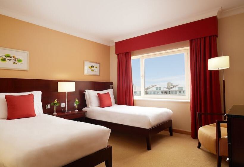 Люкс Вид на Реку, The Chelsea Harbour Hotel And Spa