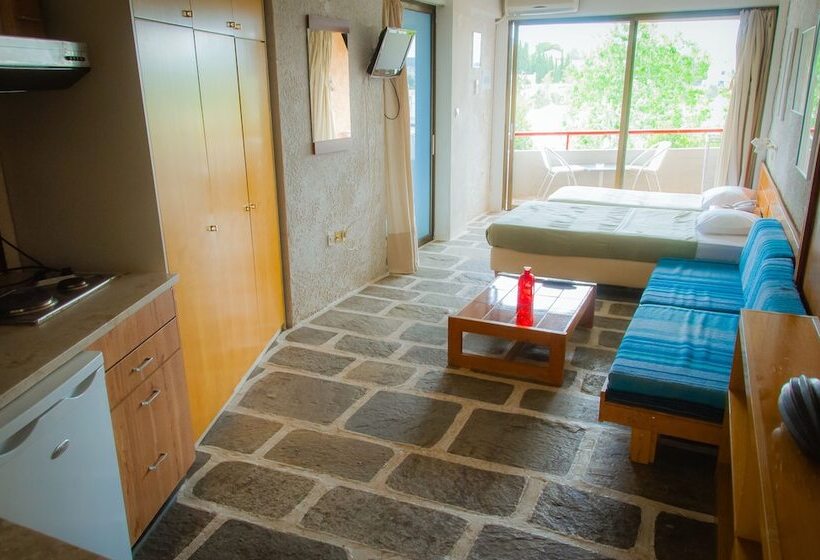 استودیوی استاندارد, Apollonia Hotel Apartments