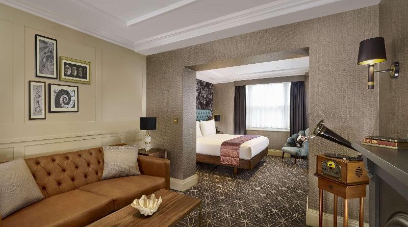 Люкс Кровать Кинг, 100 Queen S Gate Hotel London, Curio Collection By Hilton