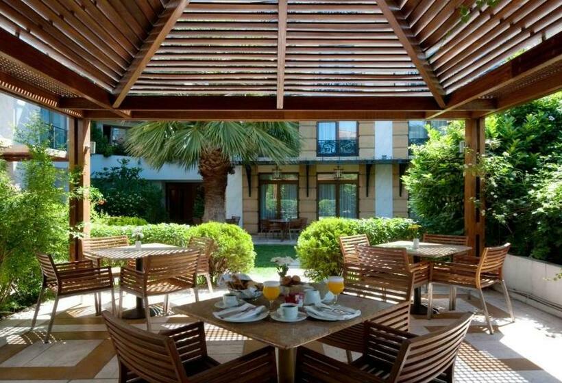 프리미엄 룸 가든 전망, Electra Palace  Athens
