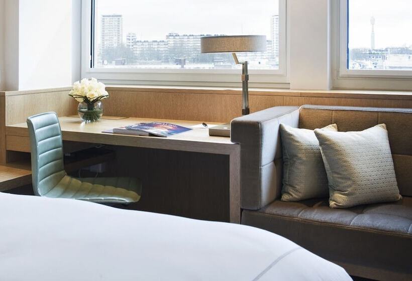 Номер Deluxe, Royal Lancaster London