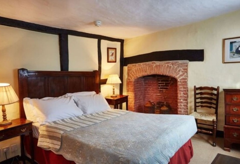 Полулюкс, Spread Eagle Hotel And Spa