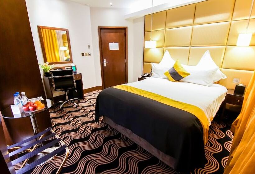 سوییت جونیور, Montcalm Piccadilly Townhouse, London West End
