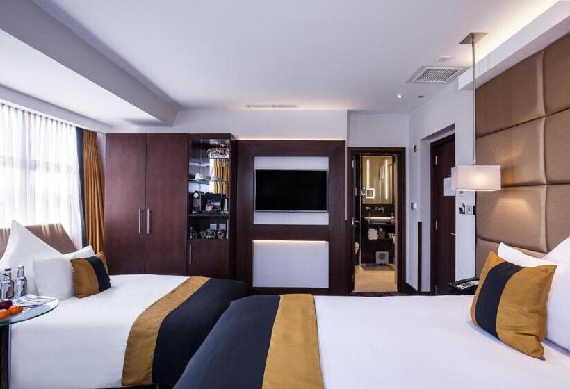 سوییت جونیور, Montcalm Piccadilly Townhouse, London West End