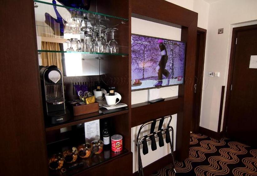 Номер Клуб, Montcalm Piccadilly Townhouse, London West End