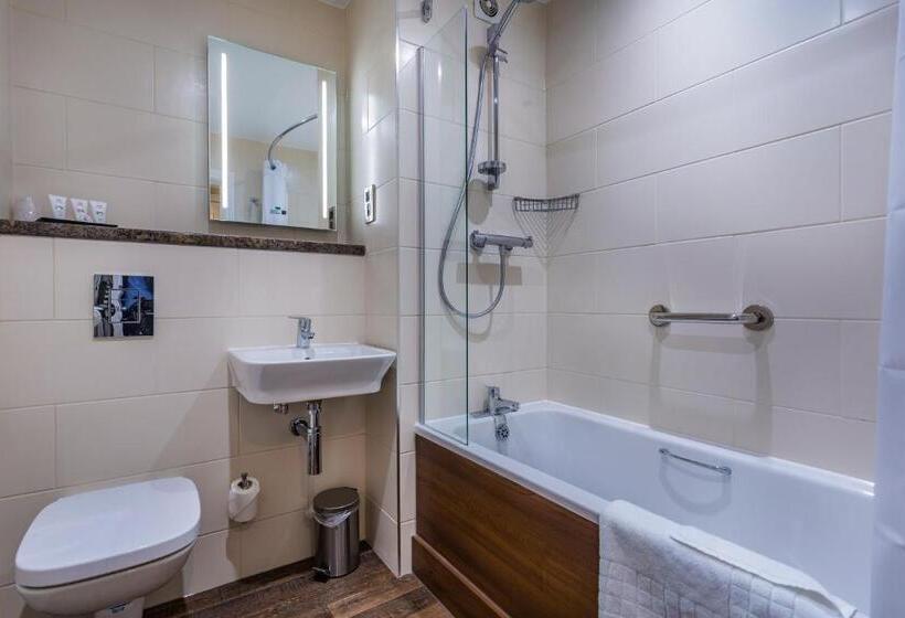 Классический Номер, The Talbot Hotel, Oundle , Near Peterborough