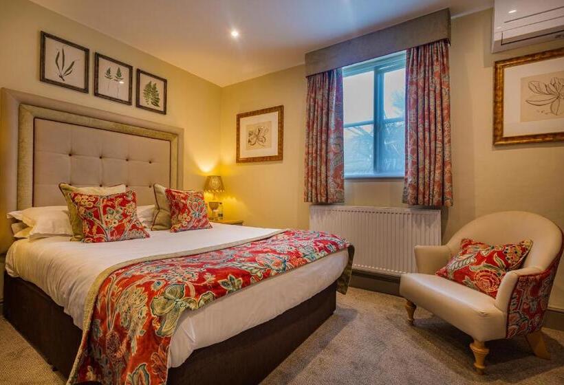 Номер Стандарт, The Talbot Hotel, Oundle , Near Peterborough