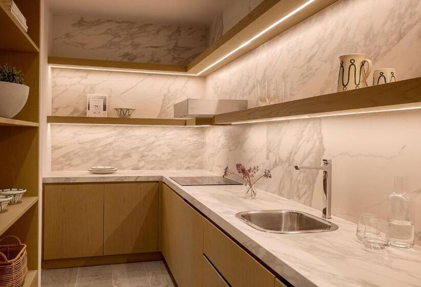 Вилла 4 Спальни, Angsana Corfu Resort & Spa