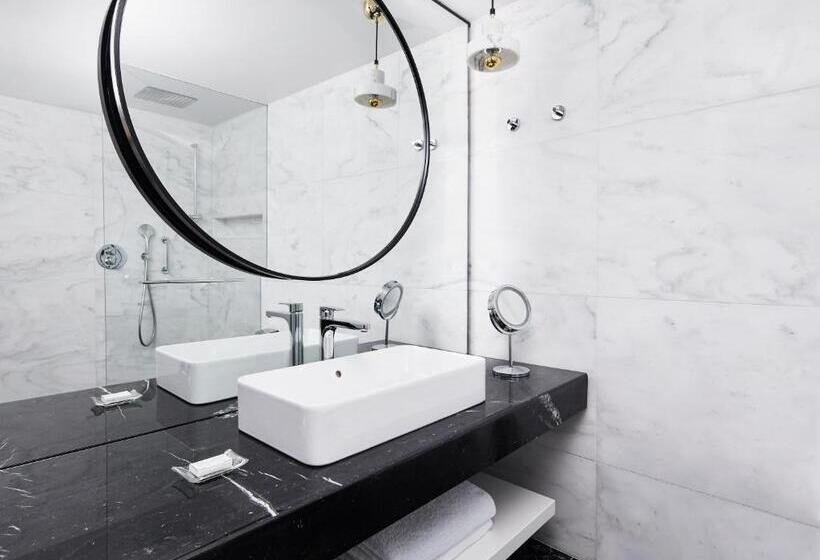 اتاق استاندارد با تخت بزرگ, Grand Hyatt Athens