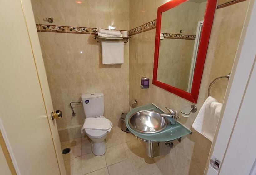 Номер Стандарт, Queens Leriotis
