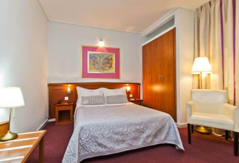 اتاق استاندارد, Triton Hotel Piraeus