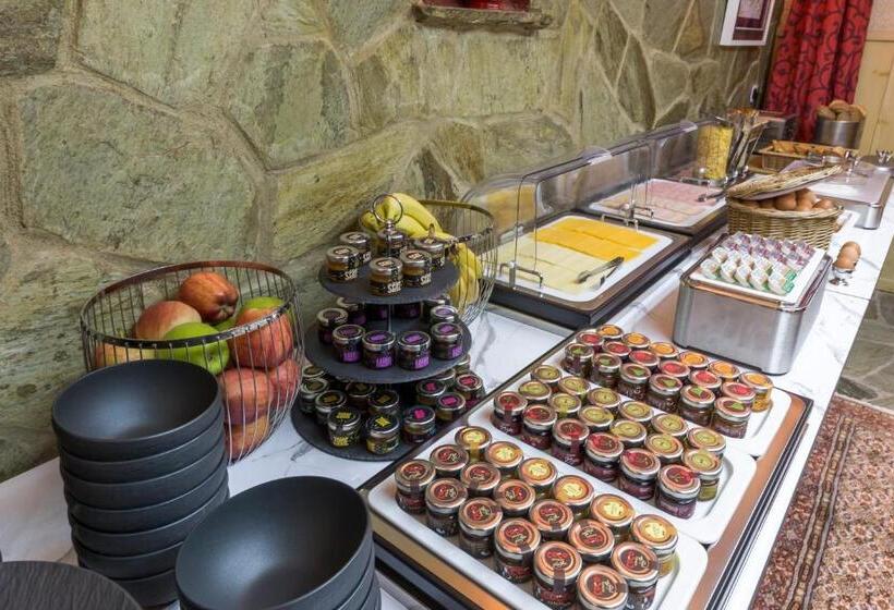 اتاق استاندارد, Thymis Home