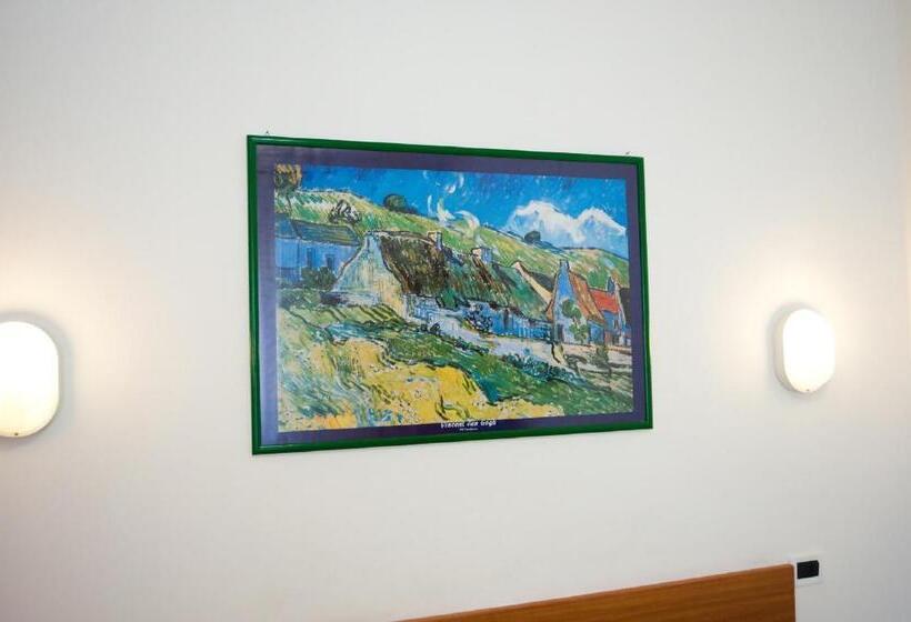 اتاق استاندارد, La Toscana