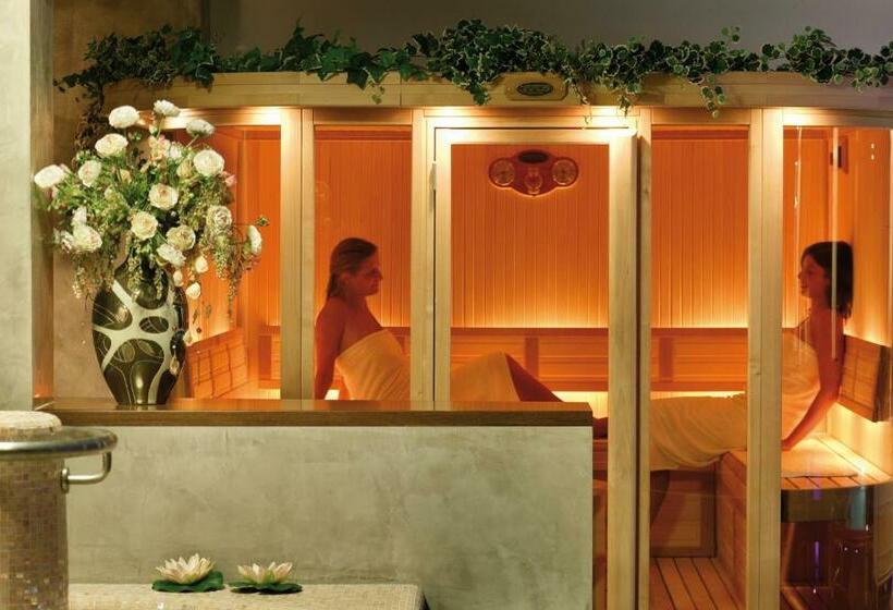 スパアクセス付スタンダードルーム, Locanda Al Castello Wellness Resort