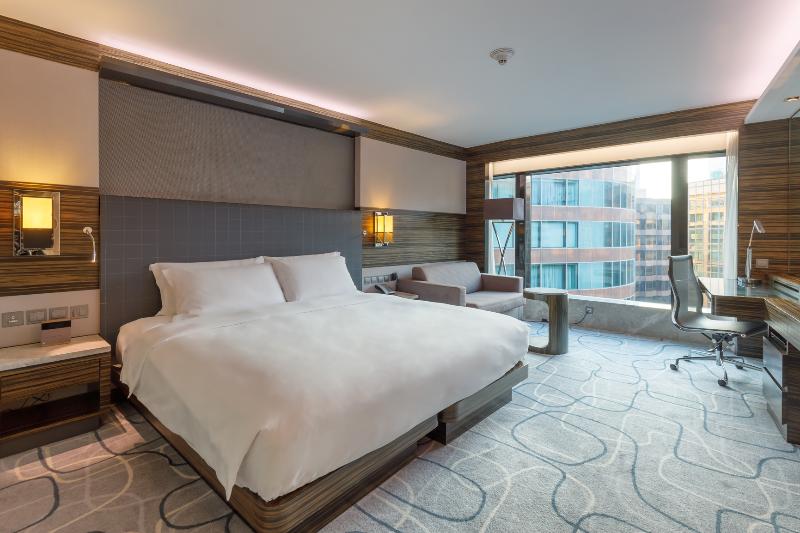 اتاق کلاب, New World Millennium Hong Kong
