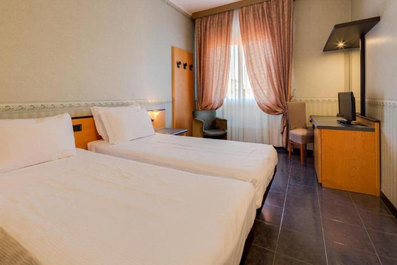 اتاق اکونومی, San Donato  Bologna Centro