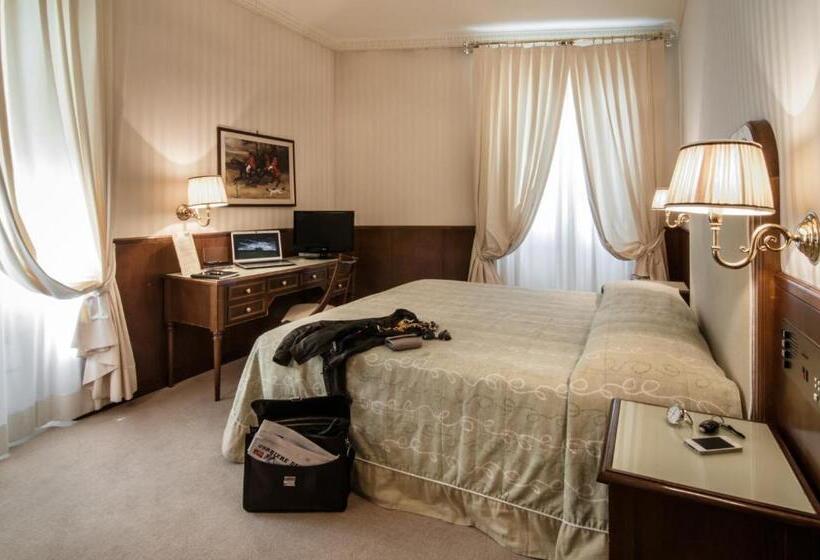 اتاق لوکس, Grand Hotel Bastiani