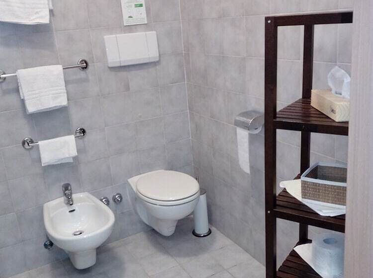 اتاق استاندارد, Astoria Gallarate