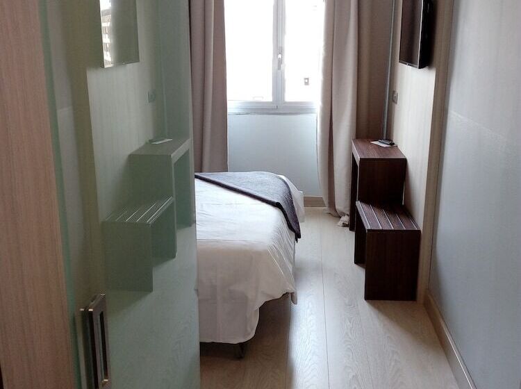 اتاق استاندارد, Astoria Gallarate