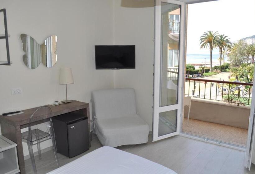Standard Room with Balcony Side Sea View, Boncardo