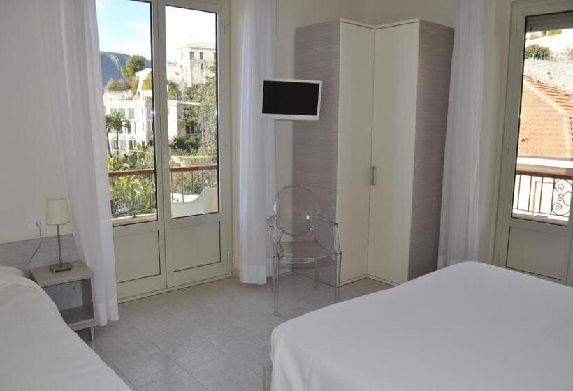 Standard Room with Balcony Side Sea View, Boncardo