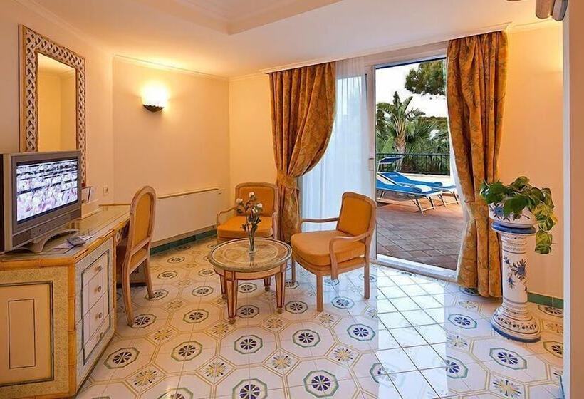 Quarto Superior, Grand Hotel Il Moresco