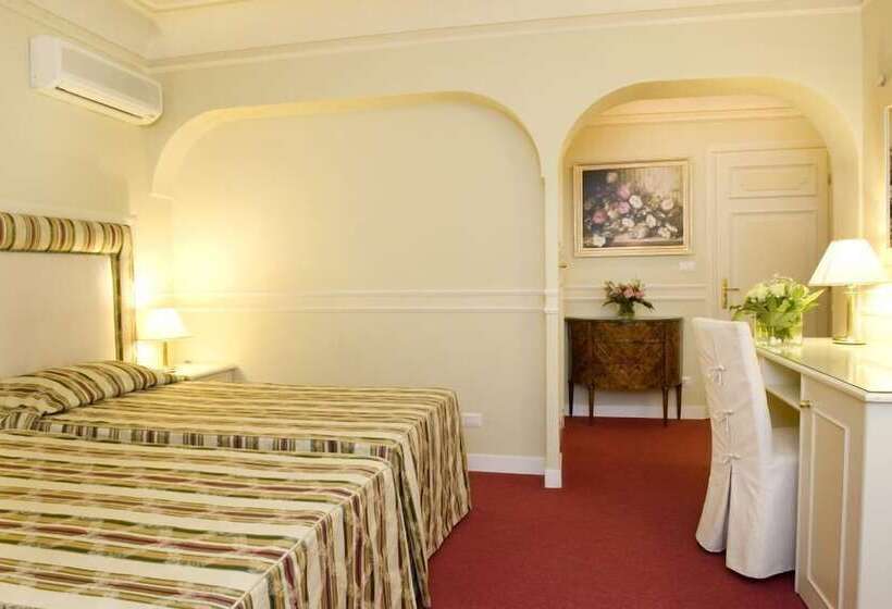 스탠다드 트리플 룸, Park Hotel Villaferrata