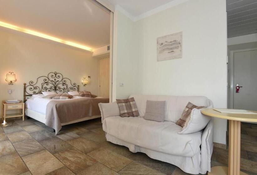 Полулюкс с Балконом, Relais Villa Porta