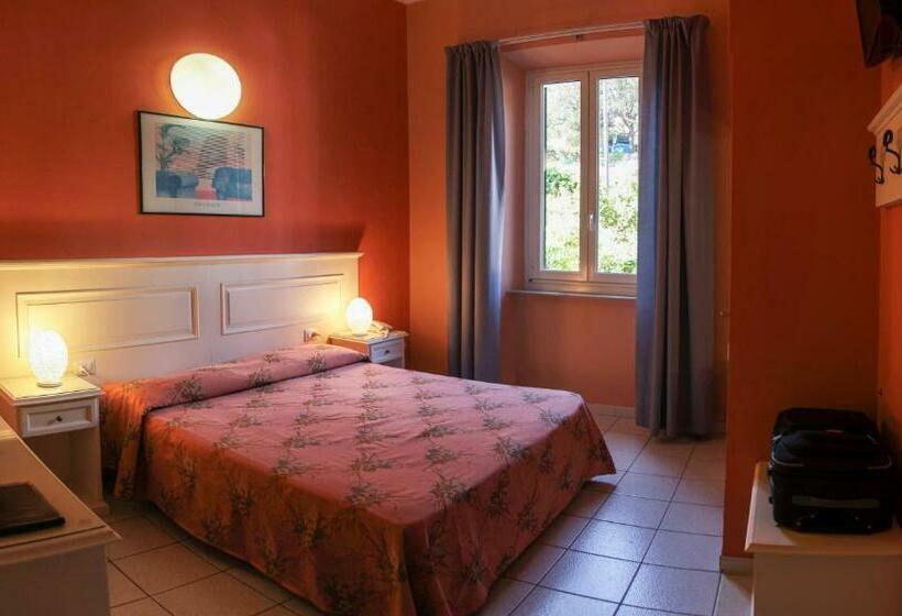 اتاق استاندارد, Villa Ombrosa