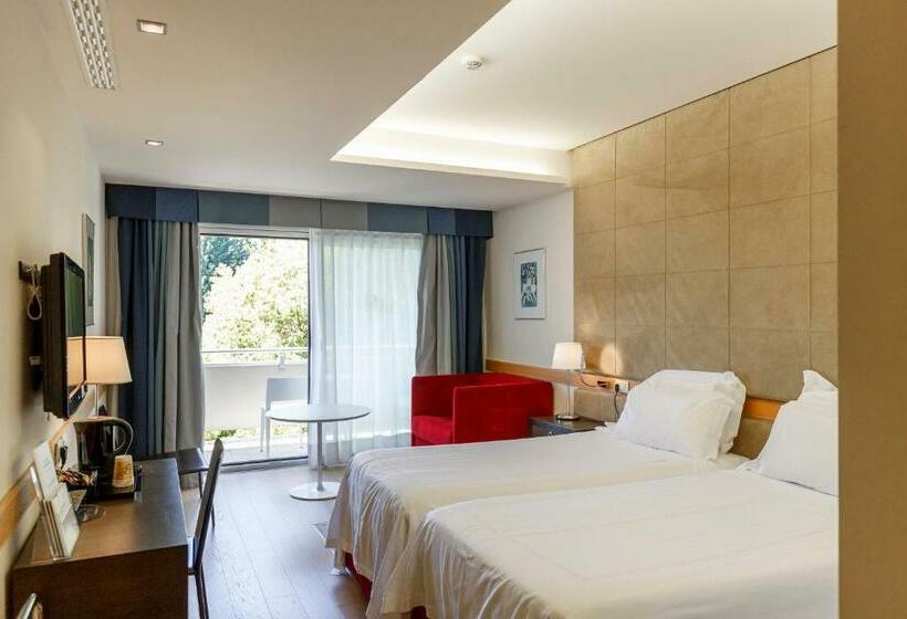 اتاق استاندارد با چشم‌انداز پارک, Du Lac Et Du Parc Grand Resort