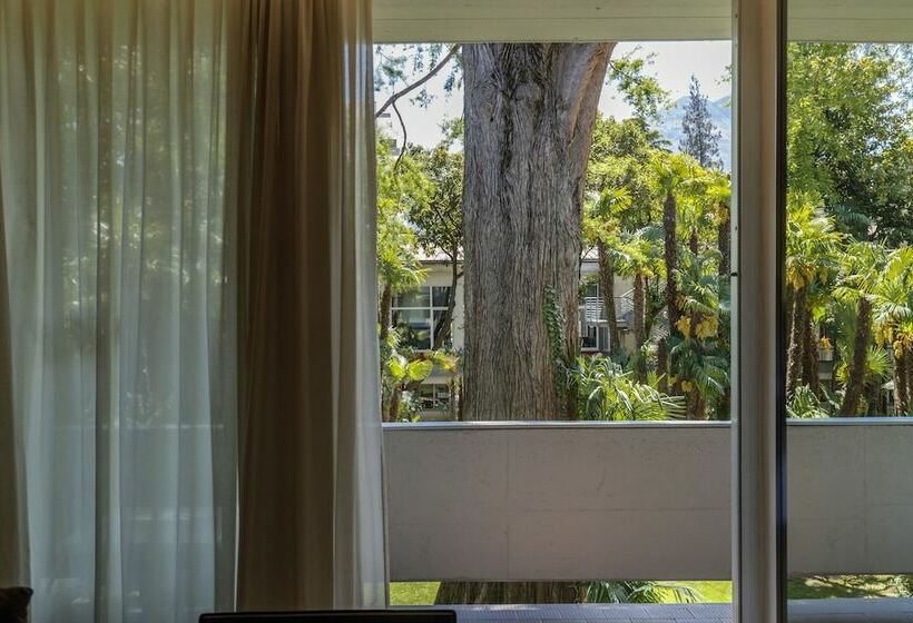 اتاق استاندارد با چشم‌انداز پارک, Du Lac Et Du Parc Grand Resort