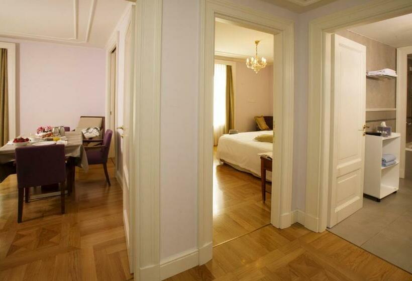 سوییت جونیور, Du Lac Et Du Parc Grand Resort