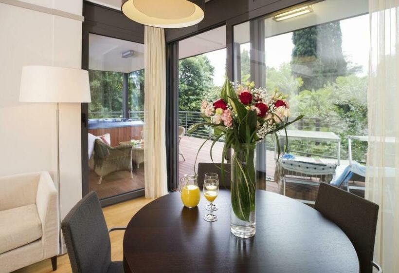 سوئیت با وان آب گرم, Du Lac Et Du Parc Grand Resort