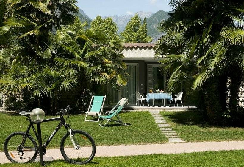 بانگلوی استاندارد, Du Lac Et Du Parc Grand Resort