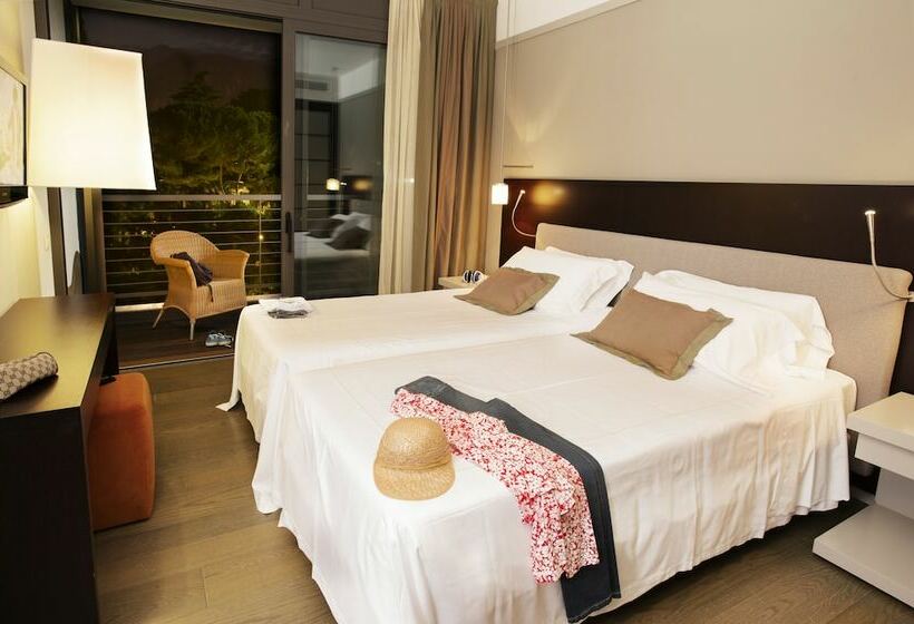 اتاق لوکس با چشم‌انداز دریاچه, Du Lac Et Du Parc Grand Resort