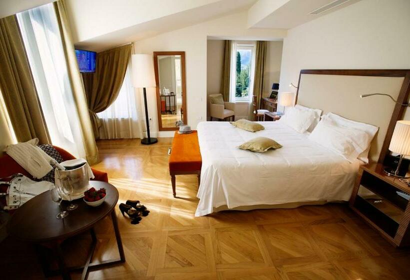 سوییت سوپریور, Du Lac Et Du Parc Grand Resort