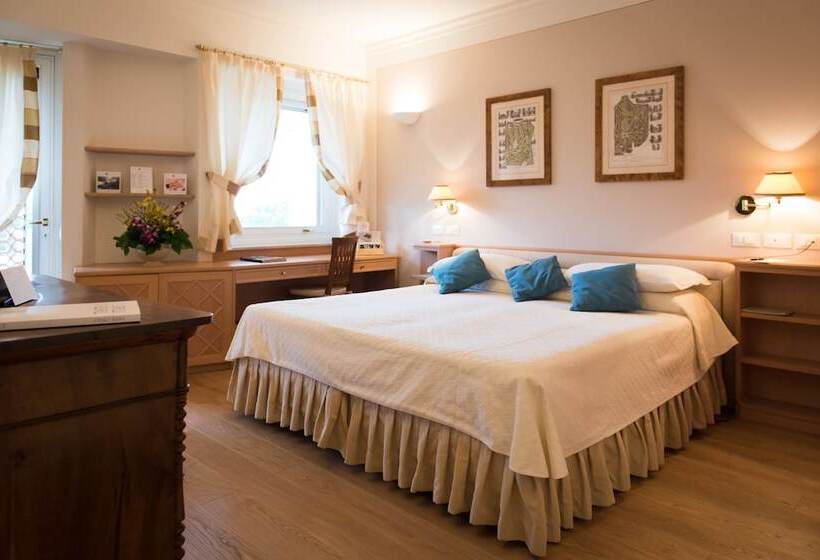 اتاق کلاسیک, Gallia Palace Hotel   Relais & Châteaux